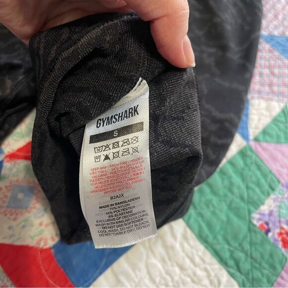 Gymshark Adapt Animal Print Bike Shorts Size small - Picture 8 of 8